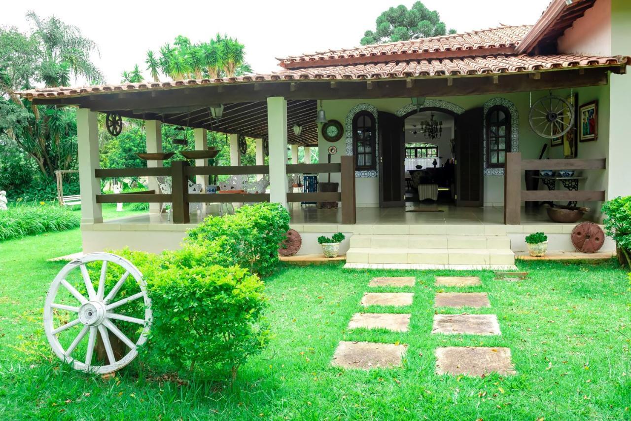 Fazendinha Nossa Senhora Da Medalha Milagrosa Villa Ouro Fino  Buitenkant foto