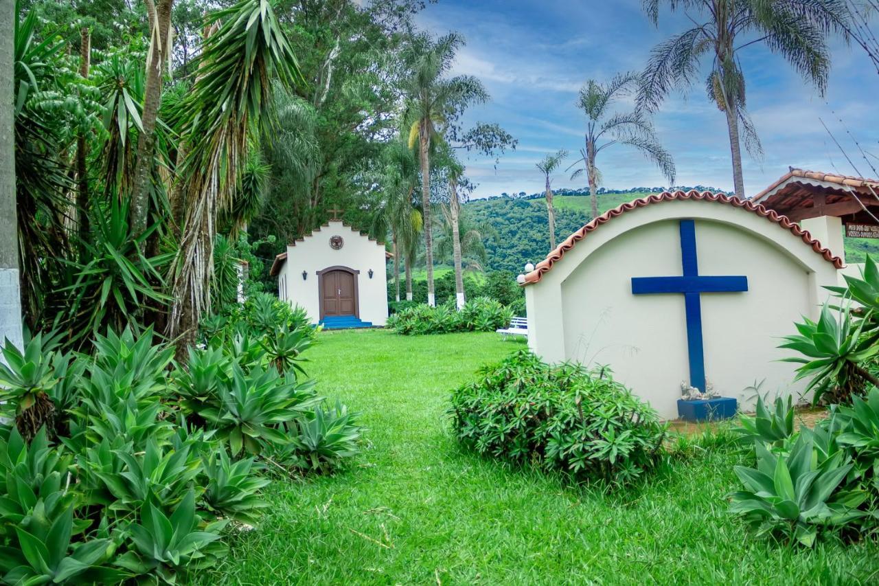 Fazendinha Nossa Senhora Da Medalha Milagrosa Villa Ouro Fino  Buitenkant foto